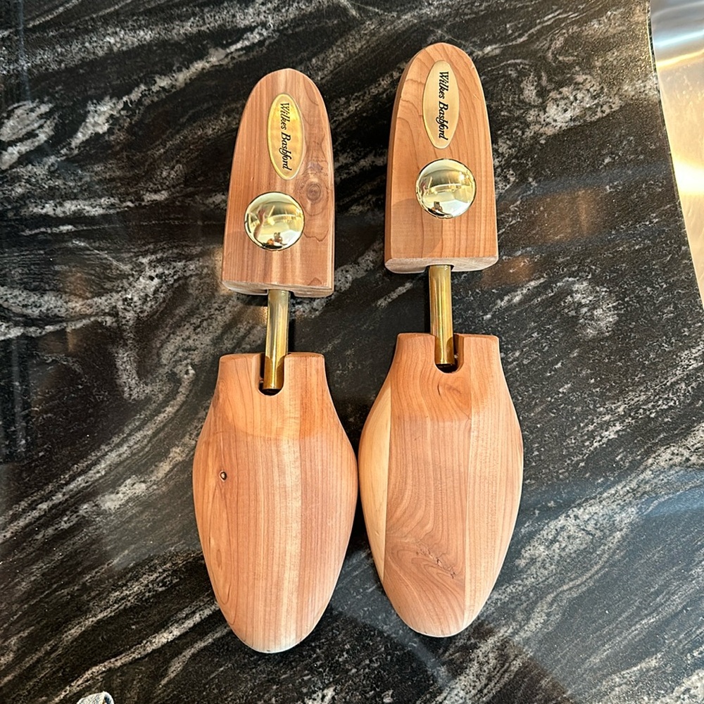 Wilkes Bashford Men’s Shoe Tree
